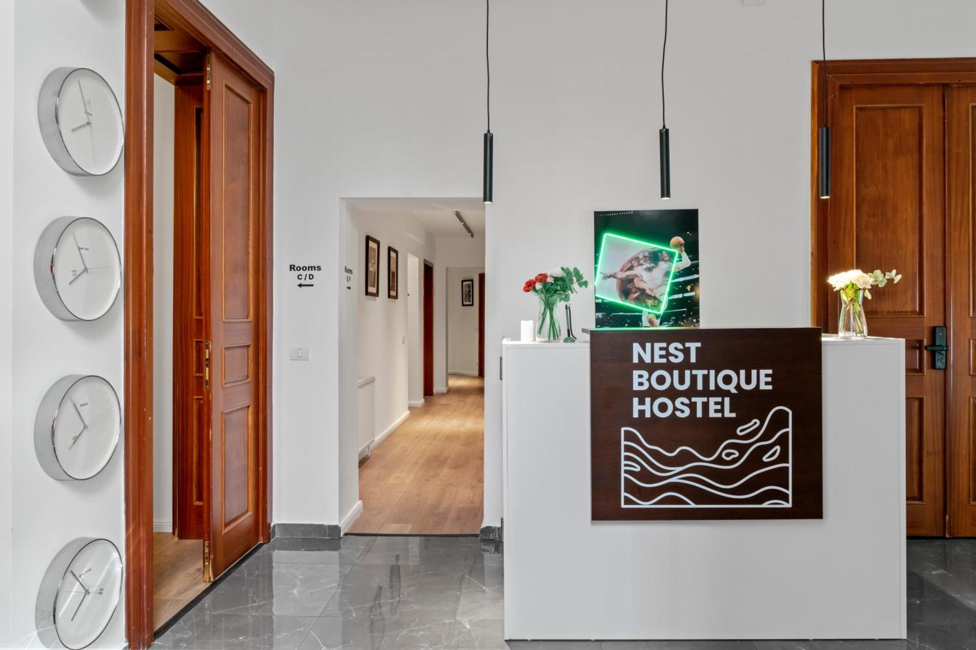 Nest Boutique Hostel บูคาเรสต์ ภายนอก รูปภาพ