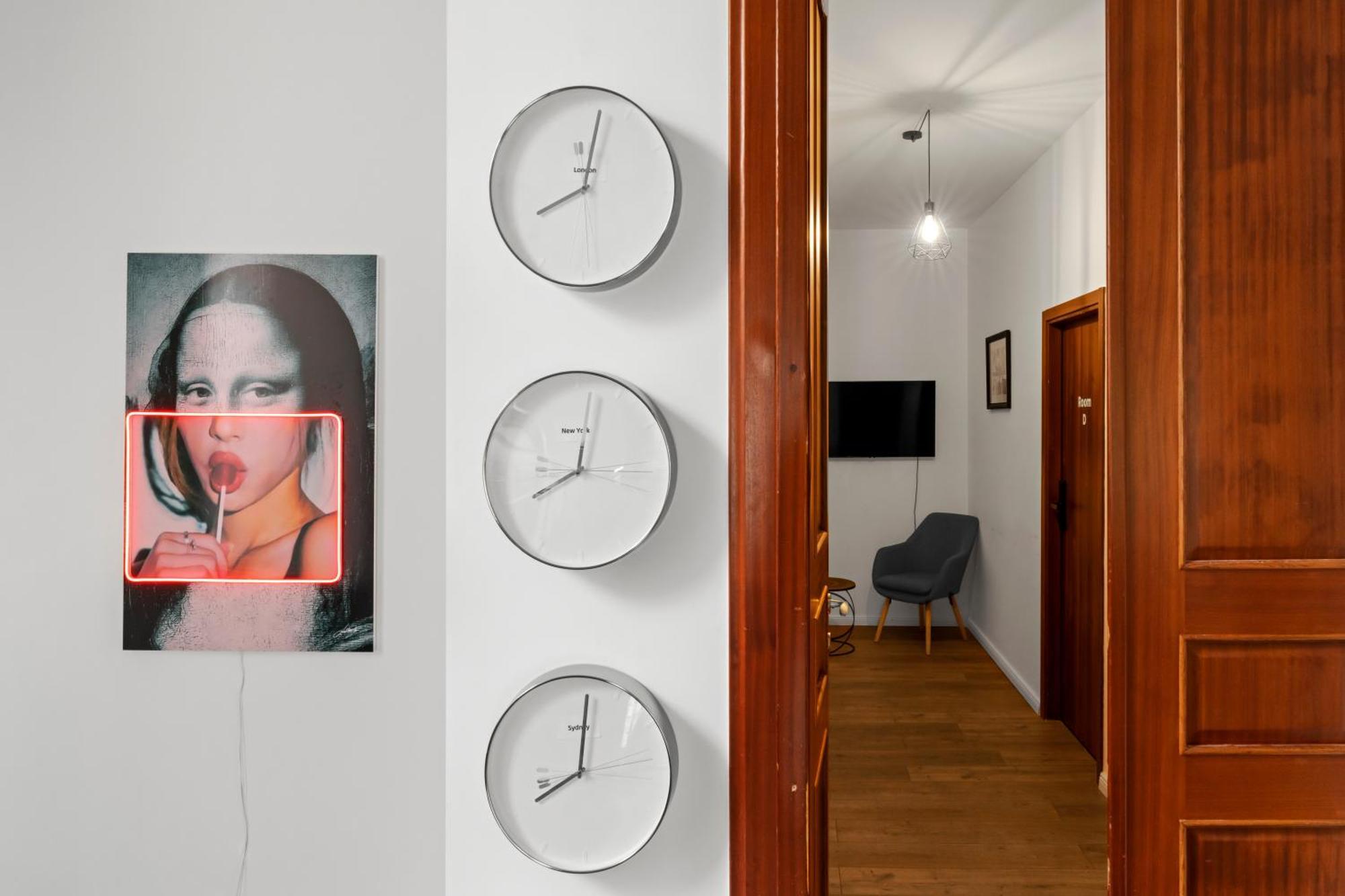 Nest Boutique Hostel บูคาเรสต์ ภายนอก รูปภาพ