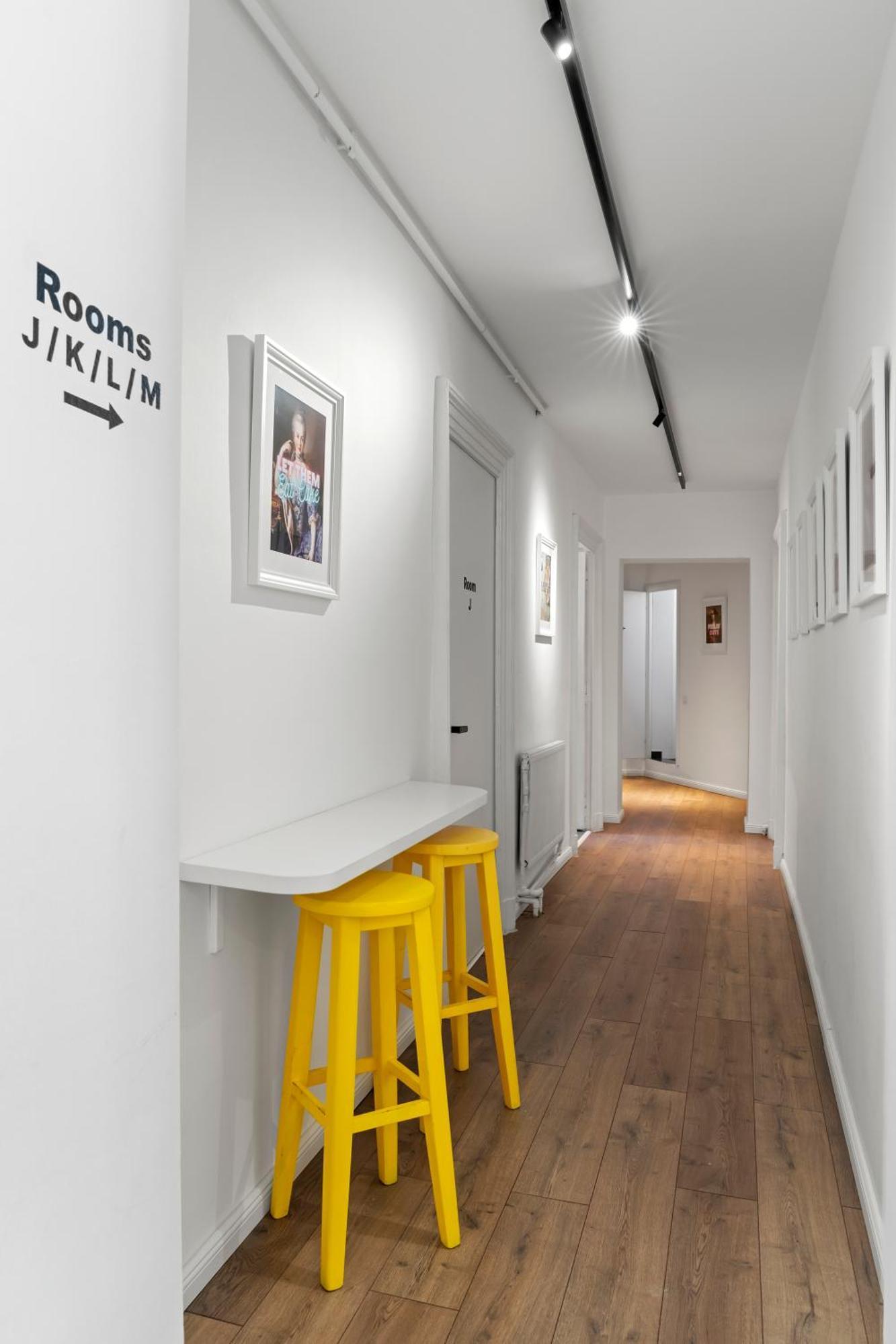 Nest Boutique Hostel บูคาเรสต์ ภายนอก รูปภาพ