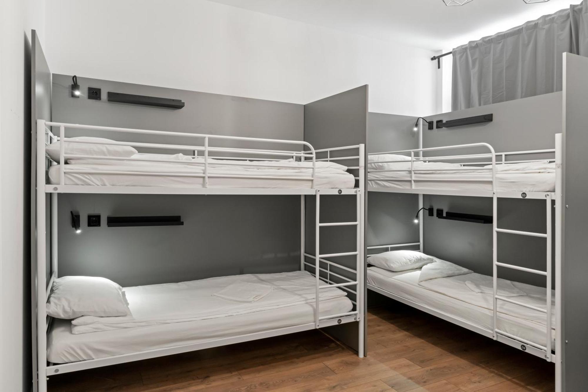 Nest Boutique Hostel บูคาเรสต์ ภายนอก รูปภาพ